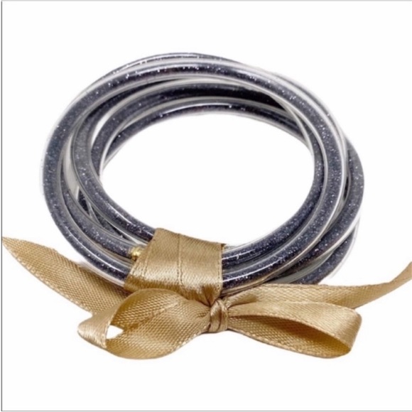 5 GRAY jelly bangle bracelet set NEW - Picture 2 of 6